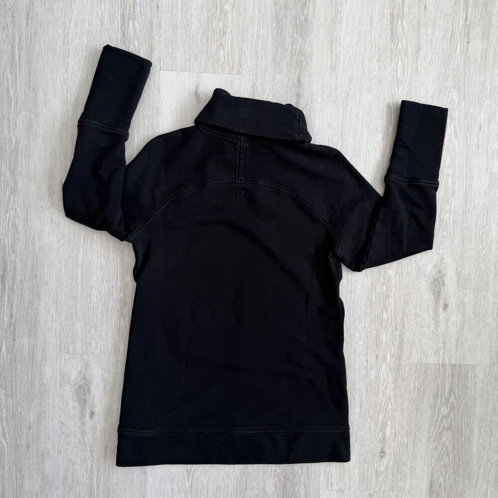 LULULEMON To You Sweater Sz 6 Black High Neck Kangaroo Pocket Sweatshirt EUC - Picture 2 of 13